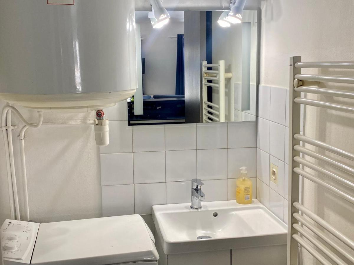 Le Cocon D'Avignon - T2 Duplex 40M2 - Centre Historique Intra Muros- Wifi Climatisation Экстерьер фото